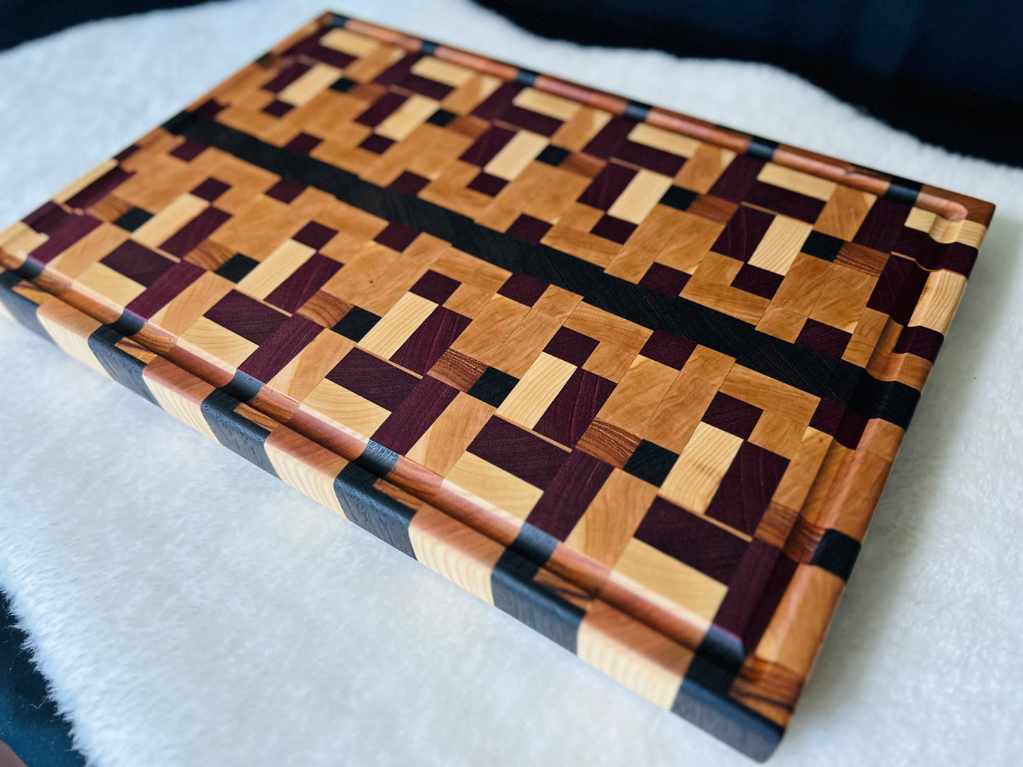 End Grain Cutting Board - Simple Chaos